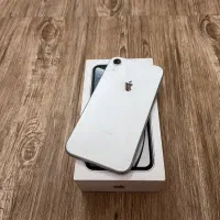 iphone XR 128 در حد نو