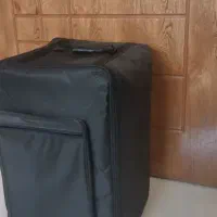 کاخن در حد نو|درام و پرکاشن|اصفهان, سروستان|دیوار