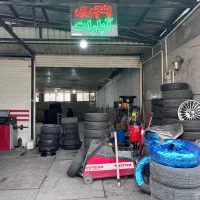 کارمند لاستیک فروشی و تعویض روغنی تپسی گاراژ