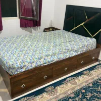 تخت ۱ ونیم نفره با عرض ۱۲۰