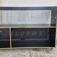ویترین مغازه