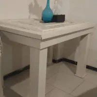 میز رنگ سفید