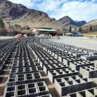 بلوک سیمانی و پایه فنس بتنی