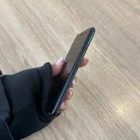 se 2020 64g|موبایل|مشهد, احمدآباد|دیوار