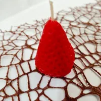 شمع توت فرنگی