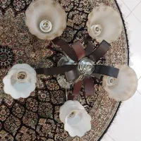 لوستر ۵ شاخه چوبی صحیح وسالم  درحدنو