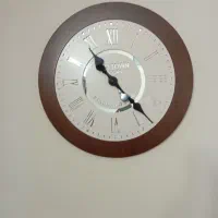 ساعت دیواری