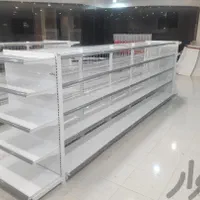 قفسه ی سفید