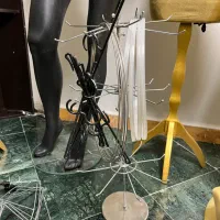 مانکن های لباس موجود و چوب کار ها فقط ۴میلیون|فروشگاه و مغازه|تهران, محمودیه|دیوار