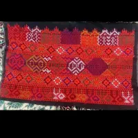 آیینه میدوزم