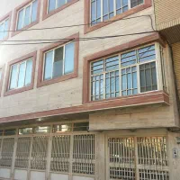 رهن آپارتمان دربست 3 طبقه واقع در زنبیل آباد