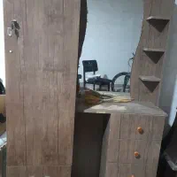 کمد و میز توالت