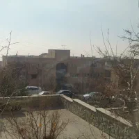 آپارتمان-100-متری-2-خواب-بازسازی-شده-شهرک-محلاتی