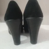 کفش مشگی مخمل جیر|کیف، کفش، کمربند|کاشان, کوی اداره گاز|دیوار