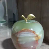 سیب سنگی|مجسمه، تندیس، ماکت|قم, بنیاد|دیوار