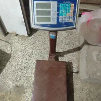 ترازو 200کیلوی