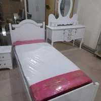 تخت وکیوم الیت دار آنتیک طلایی|تخت و سرویس خواب|الوند, |دیوار