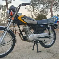 موتور سیکلت ۱۲۵ رهرو کثیر (رایکا)