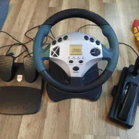 فرمون پدال و دنده بازی