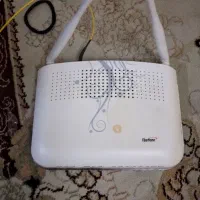 یک دستگاه مودم فایبرهوم فیبرنوری