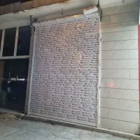 دو دهنه مقازه به متراژ  سی دو متر بفروش میرسد