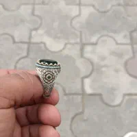 انگشتر زمرد