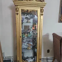 بوفه تاجدار طلایی
