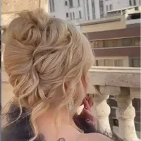 میکاپ و شنیون تخصصی با تخفیف ویژه حتی در منزل شما