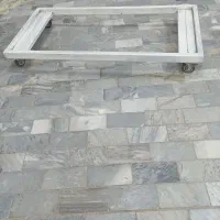 فروش یک عدد صفحه فلزی چرخدار در ابعاد ۶۱×۱۲۳