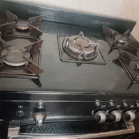 اجاق گاز همراه با گواره