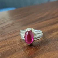 انگشتر یاقوت