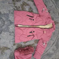 کاپشن دخترونه تو کرکی مناسب ۹ تا ۱۱ سال