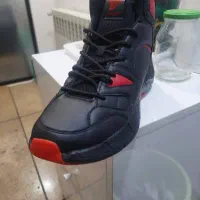 کتونی بسکتبال سایز ۴۳