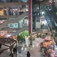 مغازه پاساژ شمس تبریزی تربیت بازار