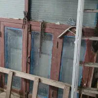 درب پنجره سنتی قدیمی