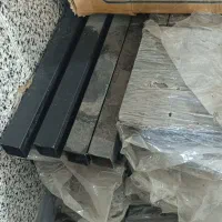 تعدادی قوطی و بست یکطرفه ودوطرفه