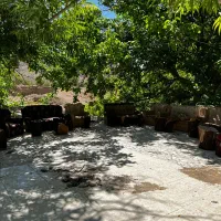 سرایدار و کارگر برای دهکده آرامش گردشگری|استخدام سرایداری و نظافت|مهریز, |دیوار