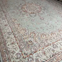 جفت فرش ۹متری ماشینی آبی نقره ای رنگ سالم|فرش|تهران, والفجر (افسریه)|دیوار