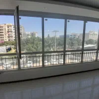 160-متر-حاشیه-اصلی-دور-میدان-ولیعصر-سند-آماده