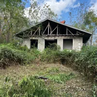 خانه-قابل-باسازی-به-همراه-زمین-زراعی-چسبیده-به-هم