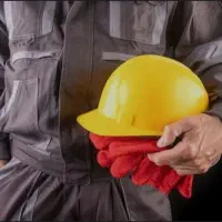 نیازمند نیروی کار