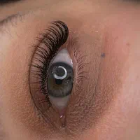 تخفیف ویژه شب یلدا روی اکستنشن و لیفت مژه و ابرو