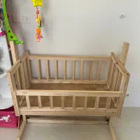 گهواره چوبی|تخت و صندلی بچه|مهاجران, |دیوار