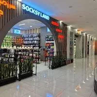 فروشنده حرفه ای پوشاک زنانه