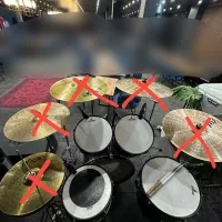 درامز مشکی|درام و پرکاشن|تهران, نیروی هوایی (پیروزی)|دیوار