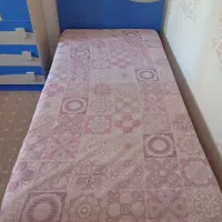 تخت دوقلو باکمد ایستاده رنگ آبی ملایم باتشک طبی