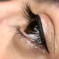میکروبلیدینگ ابرو قرینه سازی آرایش دائم چشم و لب|خدمات آرایشگری و زیبایی|ساری, |دیوار