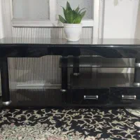 میز تی وی شیشه ای سالم و تمیز