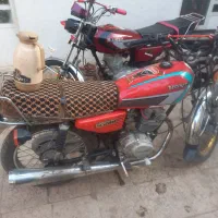 با سلام   . دو  موتورسیکلت هندا  ۱۵ دستی و دویست