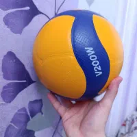 توپ میکاسا v200w مناسب مسابقات